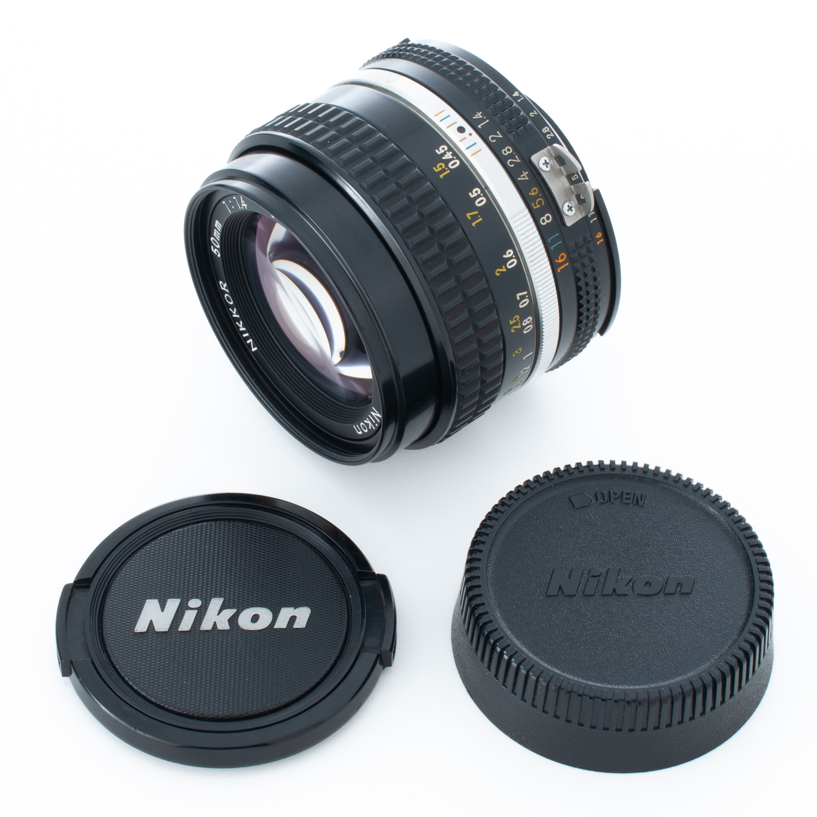 Nikon Ai-s Nikkor 50mm f1.4 AIS MF Lens JAPAN [Near Mint